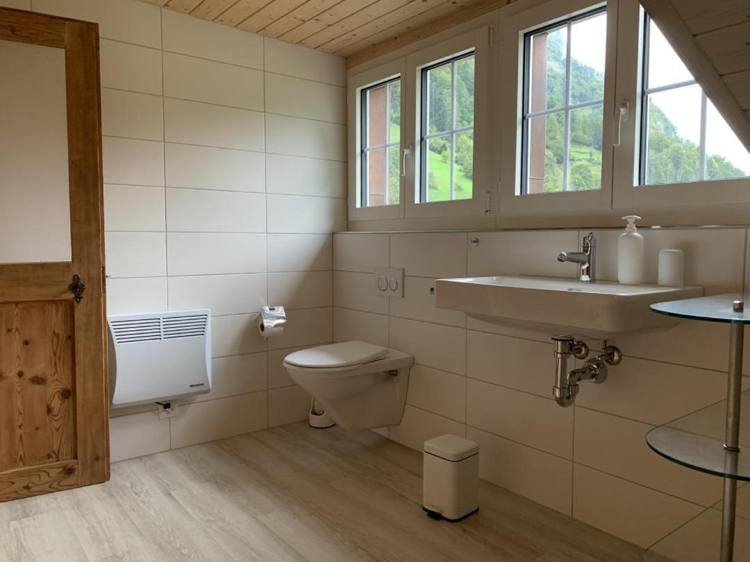 Revier Mitenand Im Gand Rüti 外观 照片